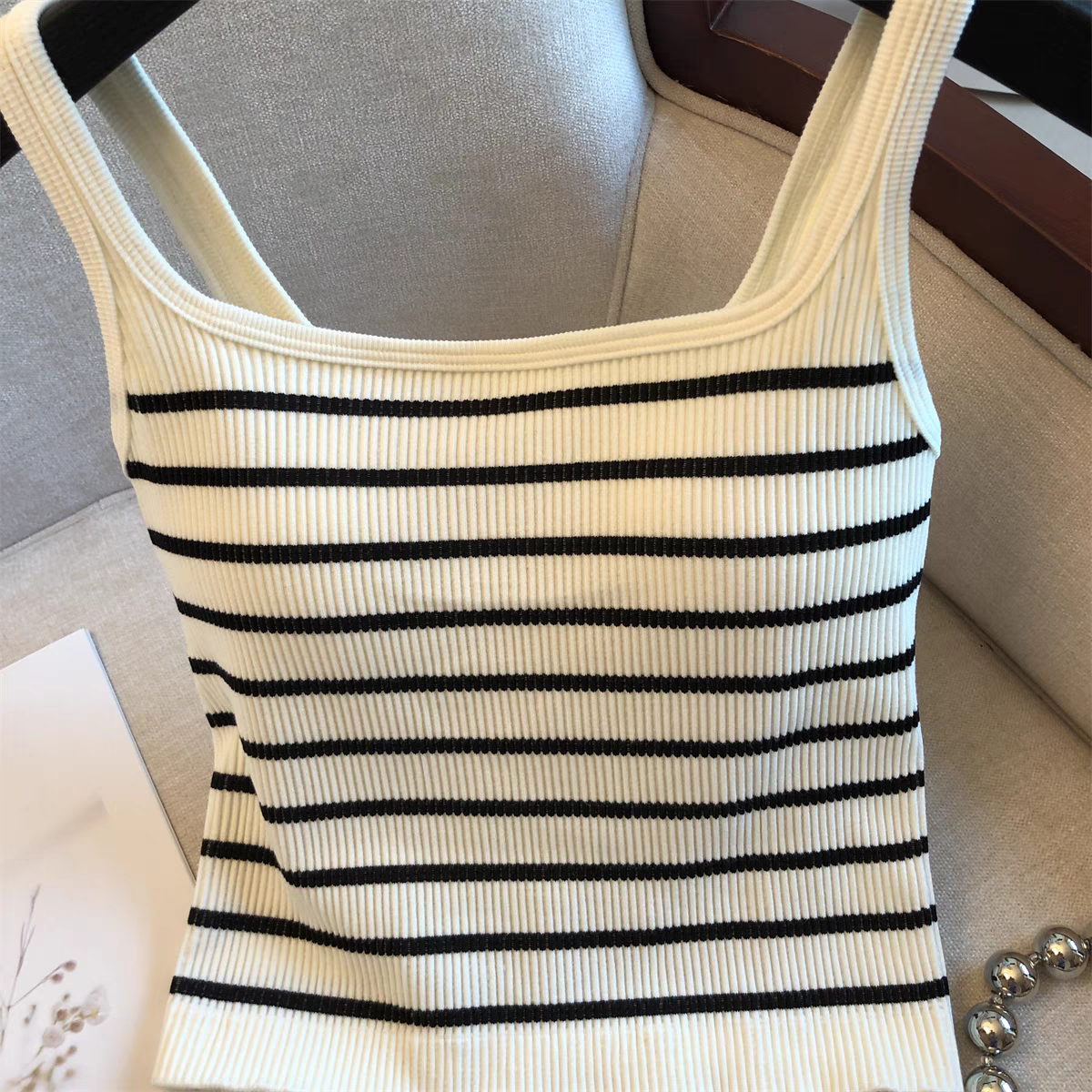 Ribbed Stripes Built-In Bra Tank Top